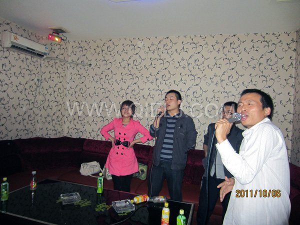 2011年10月，鄭州企鵝糧油機械有限公司--外貿(mào)部，十一國慶節(jié)團體活動！(圖1)