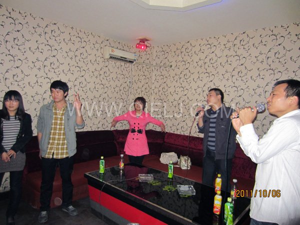 2011年10月，鄭州企鵝糧油機械有限公司--外貿(mào)部，十一國慶節(jié)團體活動！(圖2)