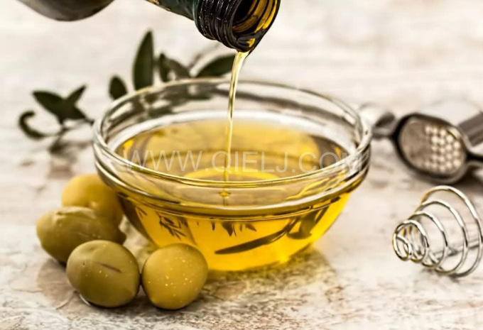 怎樣健康的選擇食用油？企鵝糧油機(jī)械為您簡(jiǎn)單講述(圖3)